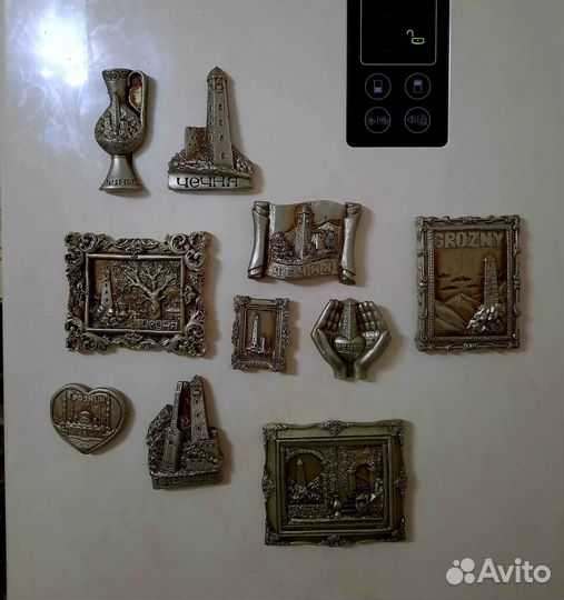 Магнитики на холодильник