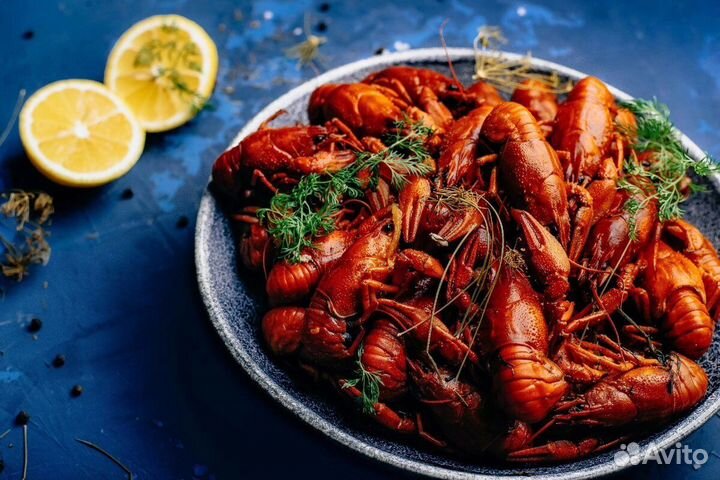 Раки варенные и живые,краб камчатский