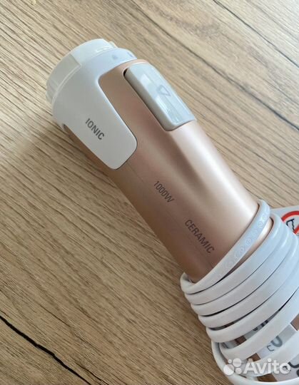 Фен-щетка Rowenta Brush