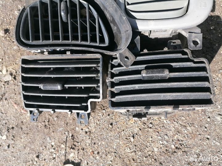 Дефлектор торпеды Ниссан Альмера классик