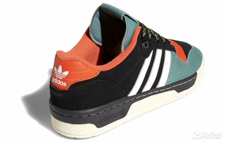 Adidas Rivarly Low