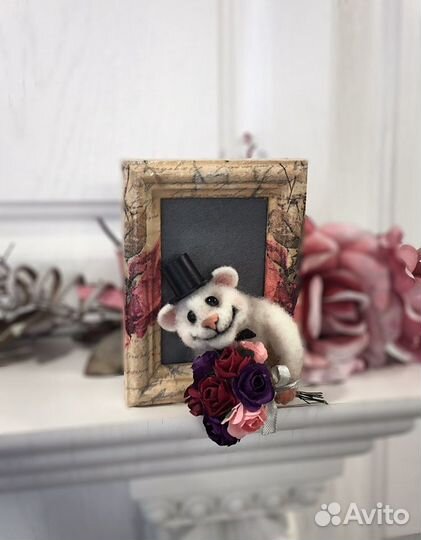 Крыса или мышенок пано из шерти