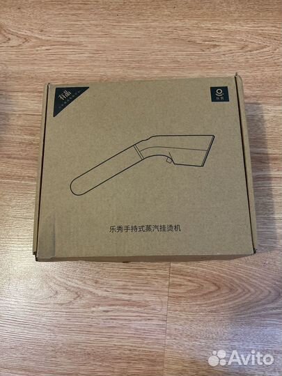 Отпариватель для одежды «mi»