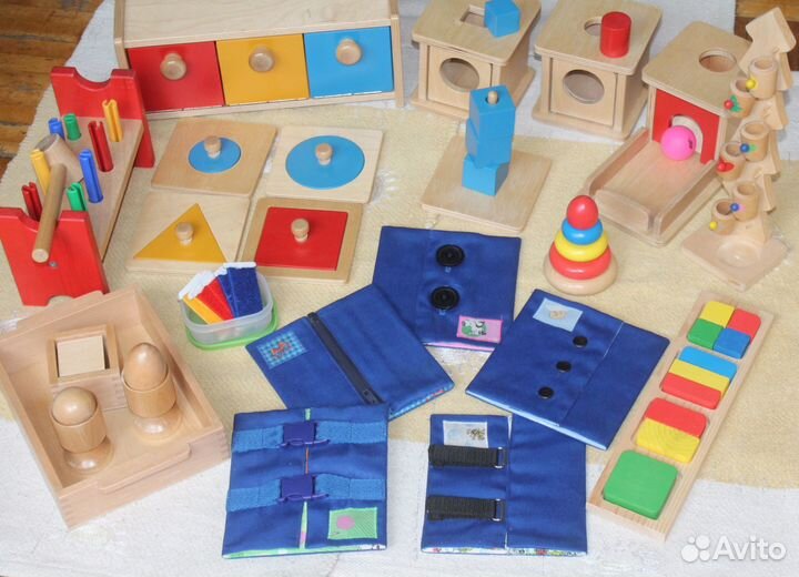 Монтессори пособия/игрушки, фигурки животных Mojo