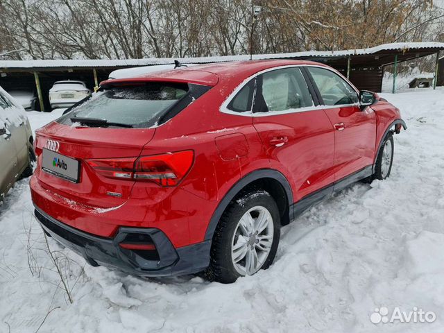 Audi Q3 2.0 AMT, 2020, битый, 24 000 км