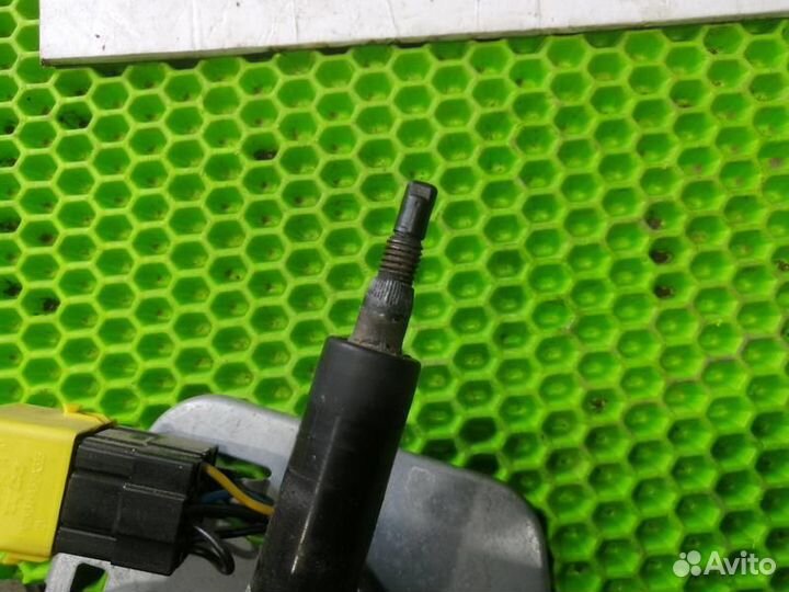 Моторчик задней трапеции Mercedes Benz ML W163