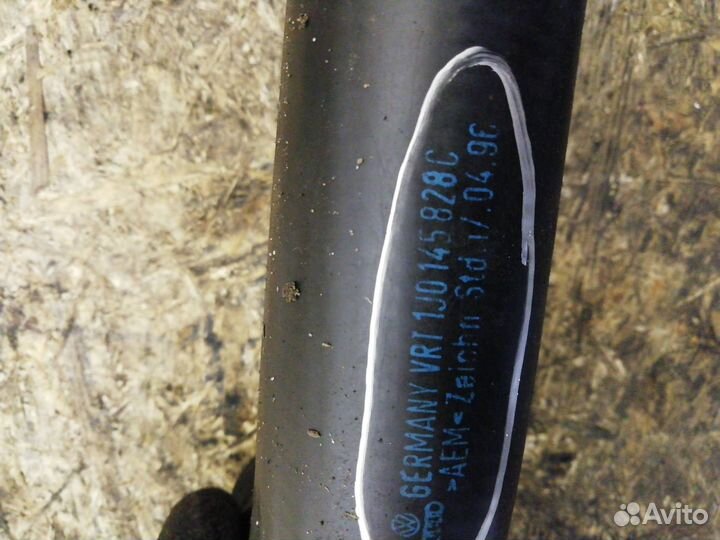 Патрубок интеркулера Volkswagen Bora 1999