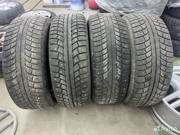 Hankook Optimo K406 205/55 R16