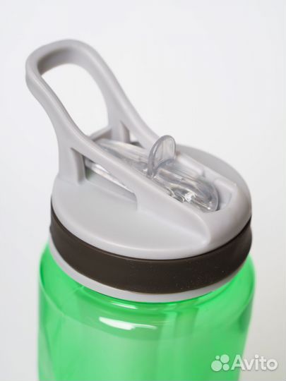 Спортивная бутылка