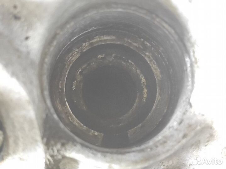 Головка блока двигателя Opel Astra F