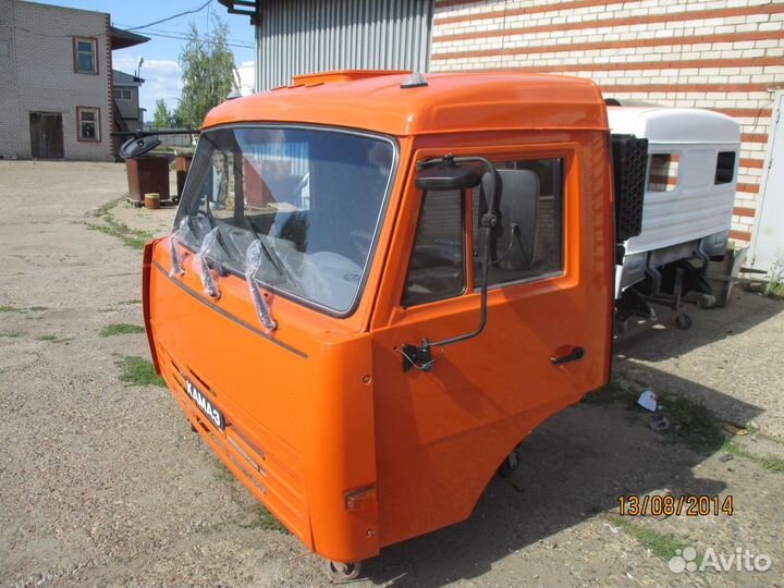 Кабина самосвала вездехода Камаз 65222 евро-3