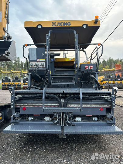 Асфальтобетоноукладчик XCMG RP603, 2022