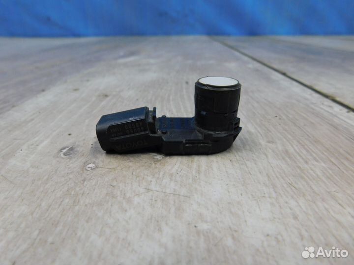 Датчик парковки Toyota Land Cruiser 200 2015