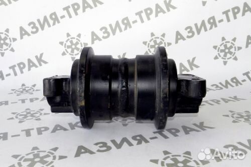 Опорный каток на sumitomo SH75 SF