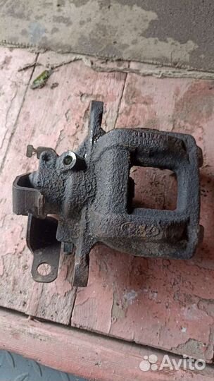 Ford Turner custom суппорт задний оригинал