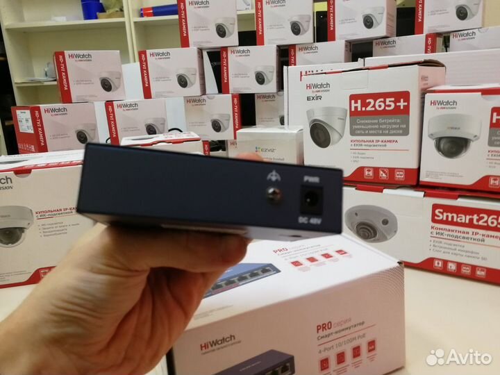 PRO коммутатор 4-кан SWT-1105P HiWatch 1-4 порта