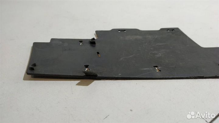 Накладка на радиатор Opel Astra J