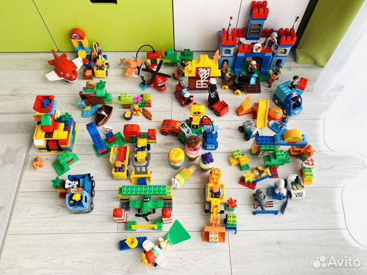 Lego Duplo много, 15 наборов