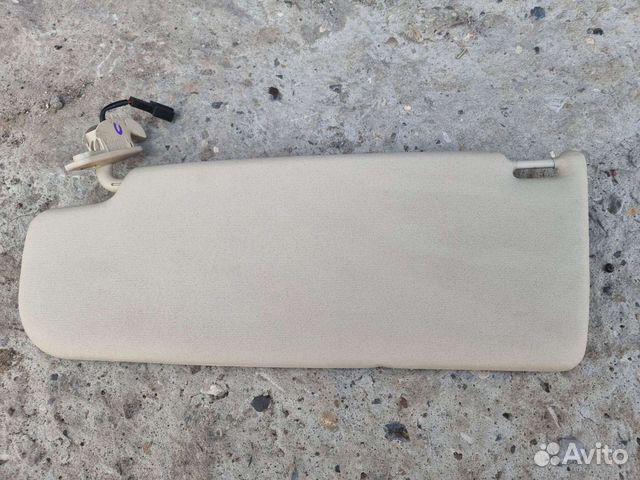 Козырёк солнцезащитный правый Ауди А4 Б5