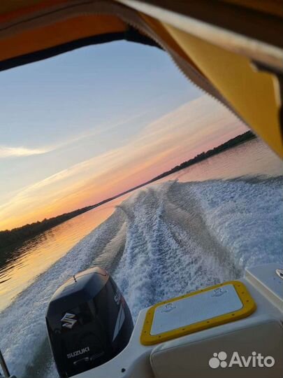 Прогулки на катере