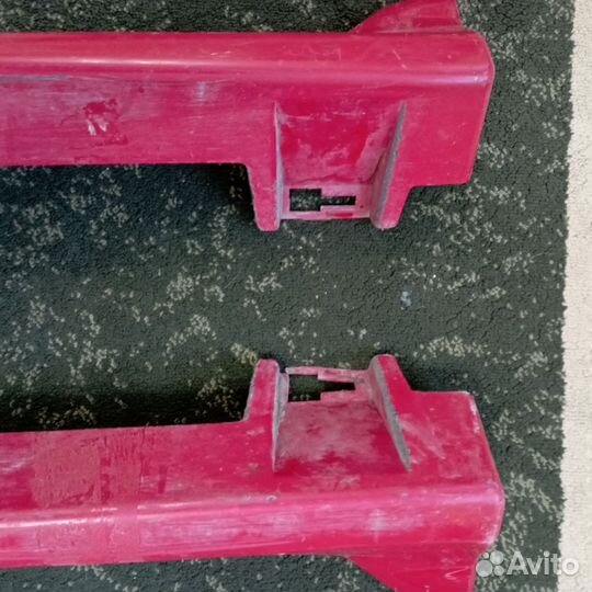 Накладки на пороги Mazda demio