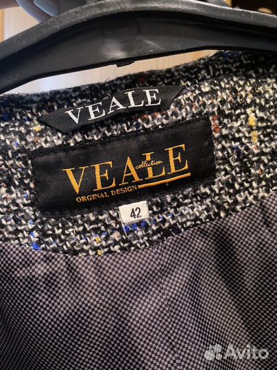 Пальто женское 42