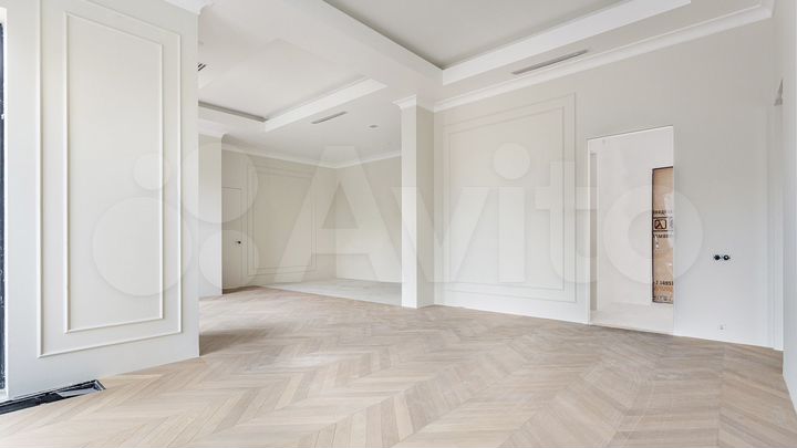 6-к. квартира, 182,3 м², 6/17 эт.