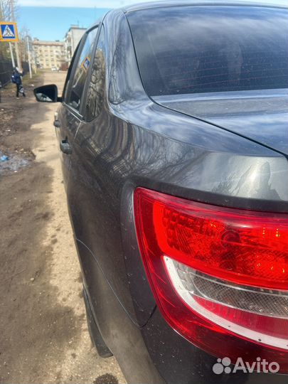 LADA Granta 1.6 МТ, 2017, 100 000 км