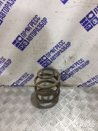 Пружина задняя левая Daewoo Nexia седан 1.5 G15MF