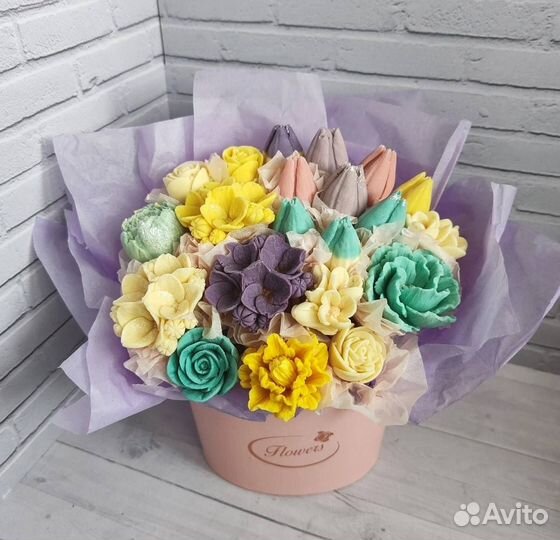 Букет из шоколадных роз на выпускной