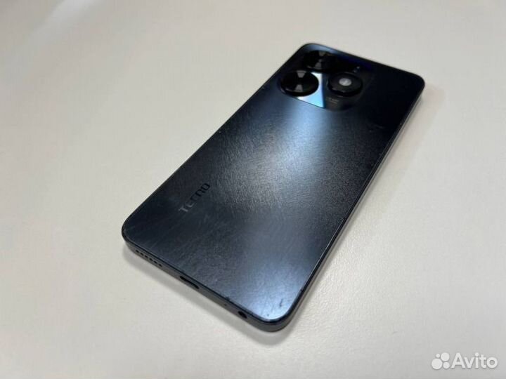 TECNO Spark Go 2024, 4/64 ГБ