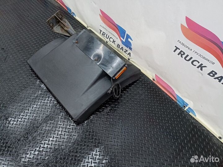 1328934 Крыло заднее передняя часть