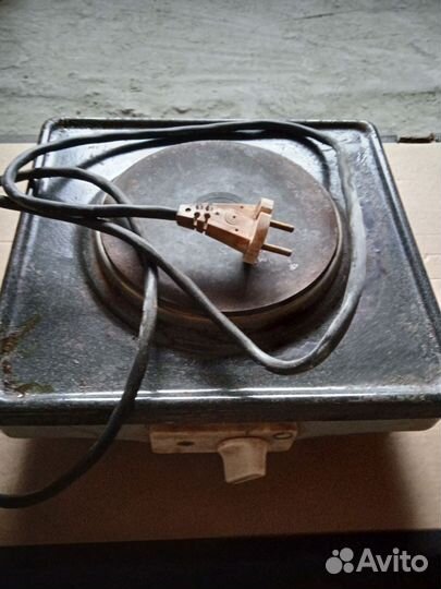 Плитка электрическая настольная бу