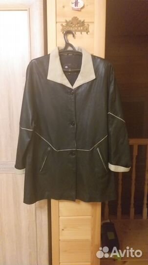 Куртка кожаная женская 52 размера