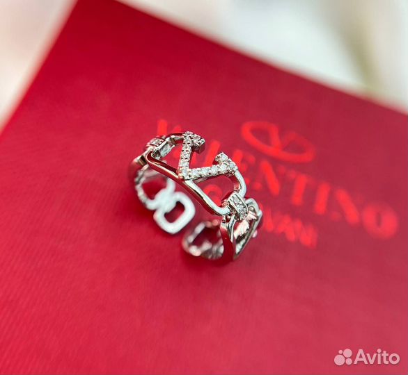 Кольцо valentino серебряное