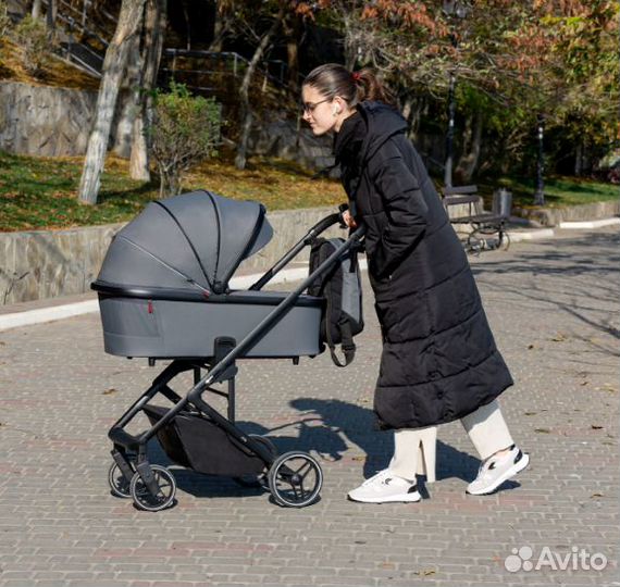 Детские коляски новые с автолюлькой