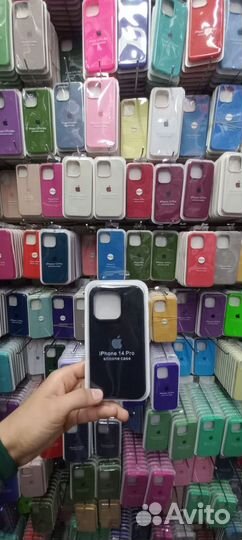 Чехолы на iPhone