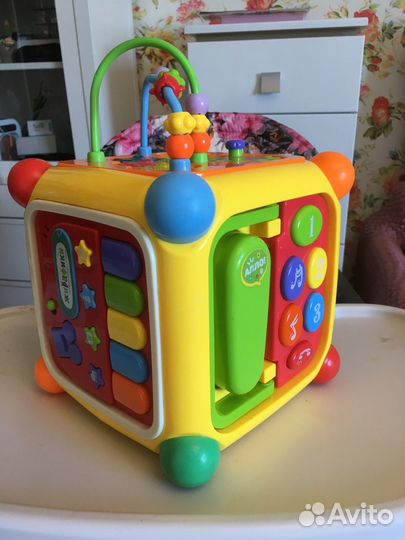 Развивающий кубик Жирафики