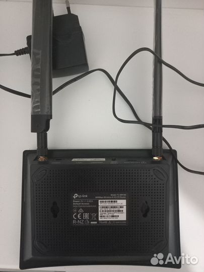 Роутер TP-Link TL-MR100