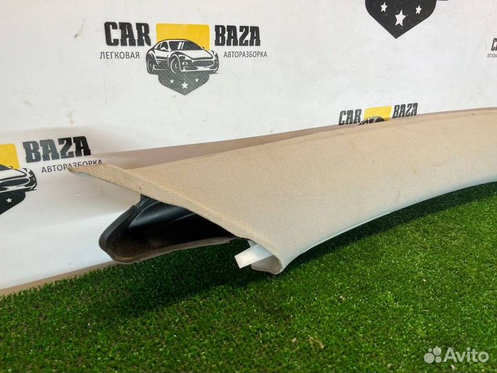 Обшивка стойки передней правой R Volkswagen Passat