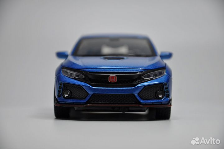 Модель авто Honda Civic Type R 2018-2019 1:32 мета