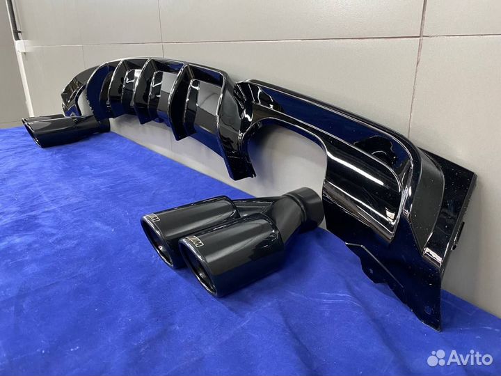 Перфоманс диффузор 2x2 для BMW F30 с насадками