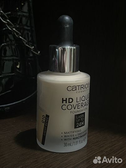 Тональный крем catrice