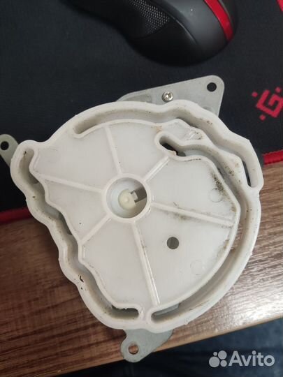 Сервопривод печки, моторчик заслонки Avensis t250