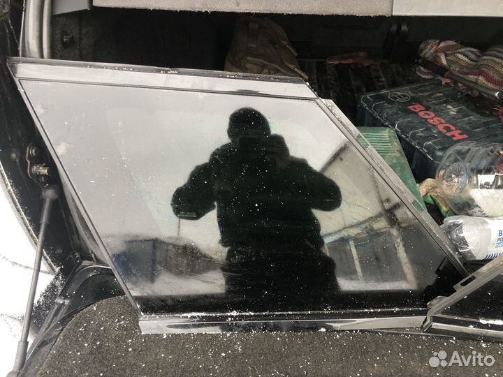 Стекло кузовное боковое Range Rover Sport 2 L494