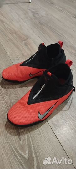 Сороконожки для футбола Nike 35 р