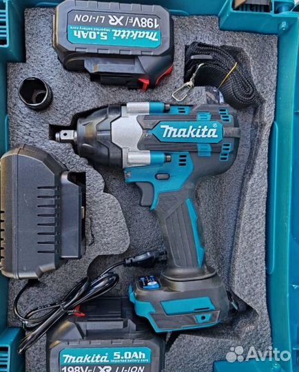 Аккумуляторный гайковерт Makita 800 н.м. (Арт.8229