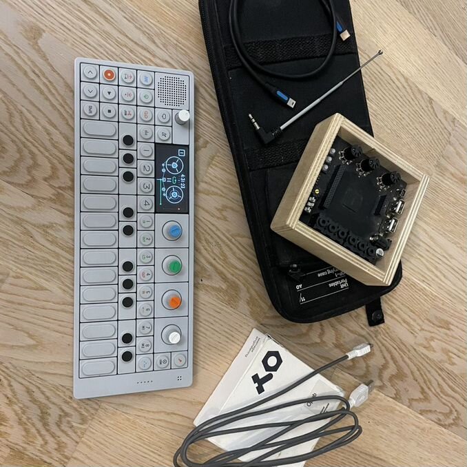 teenage engineering op-1 - Купить недорогие музыкальные