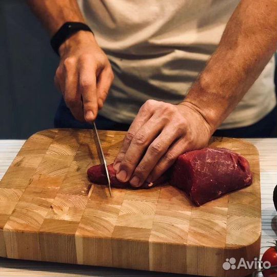 Торцевая разделочная доска из ценных пород дерева