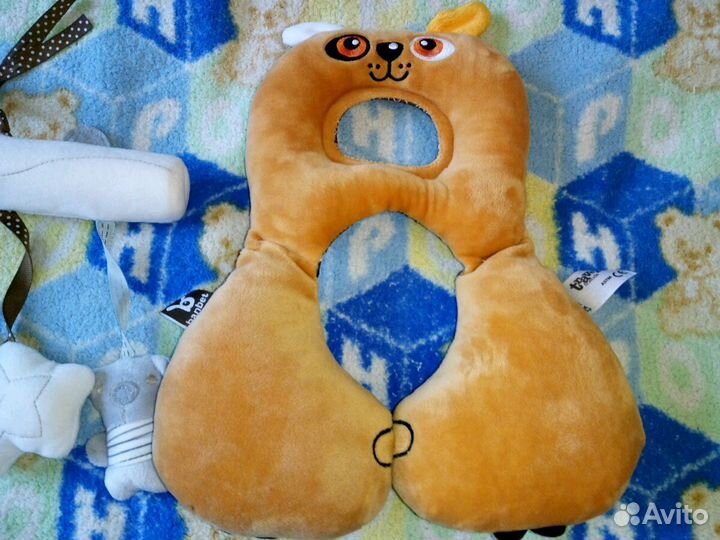 Подушечка в автолюльку + подвесная игрушка